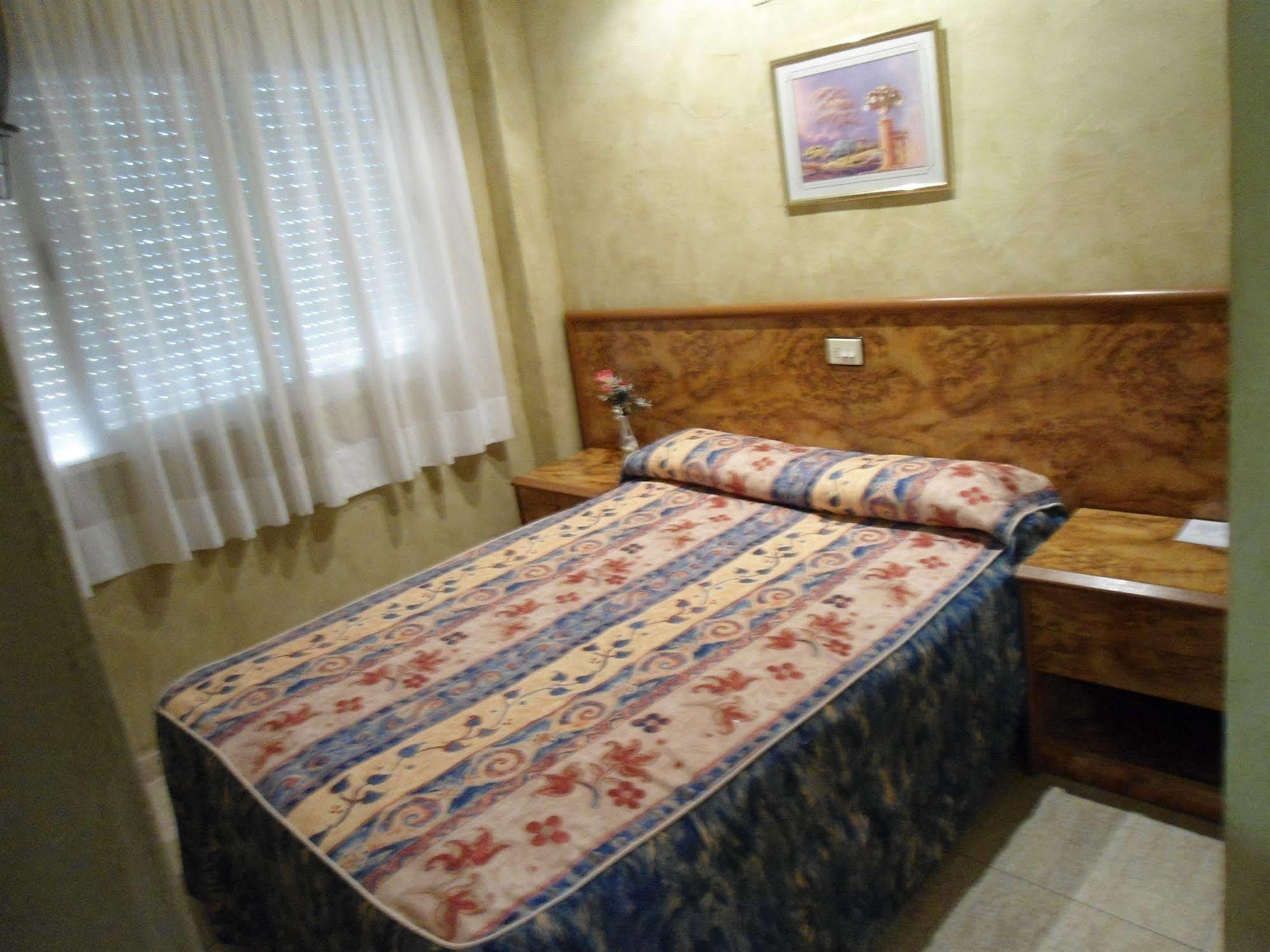 Hotel Trabuco Santiago De La Ribera Buitenkant foto